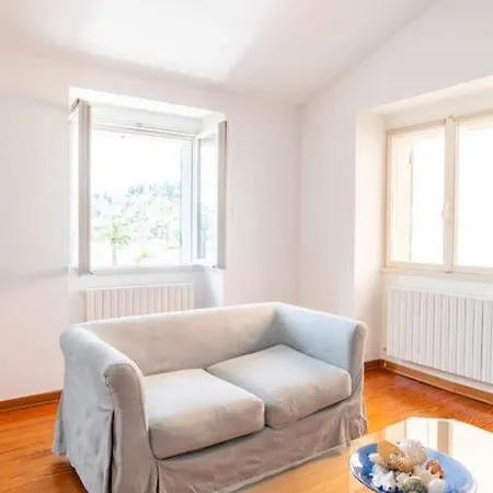 Casa Elvira - Centro Storico Sul Mare A Apartment Rapallo